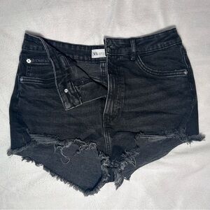 Zara Black Jean Shorts with High Waist and Distressed Hem